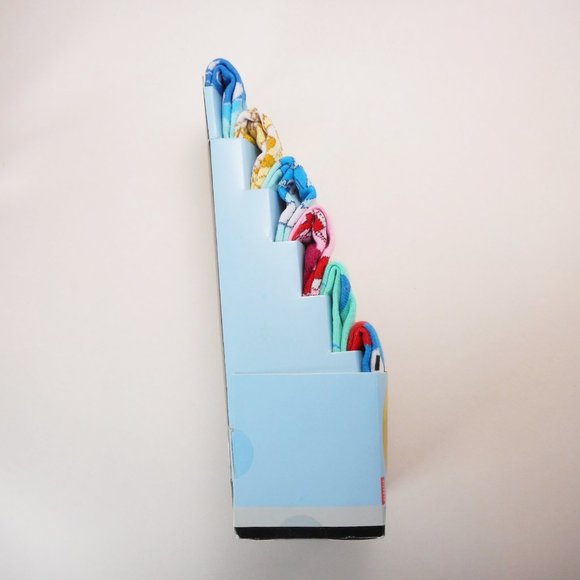 Sonic the Hedgehog Crew Socks 6 Pair Men's size US 8-12 - Picture 3 of 7